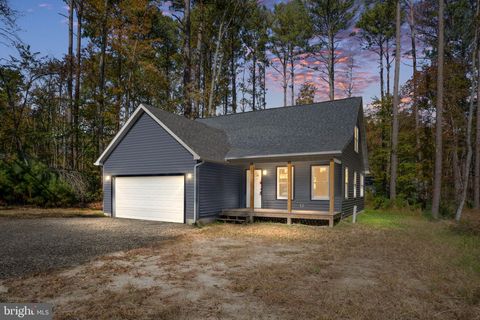 Homes For Sale - 191 Woodbine Dr Dr<br/> COLONIAL BEACH, VA 22443