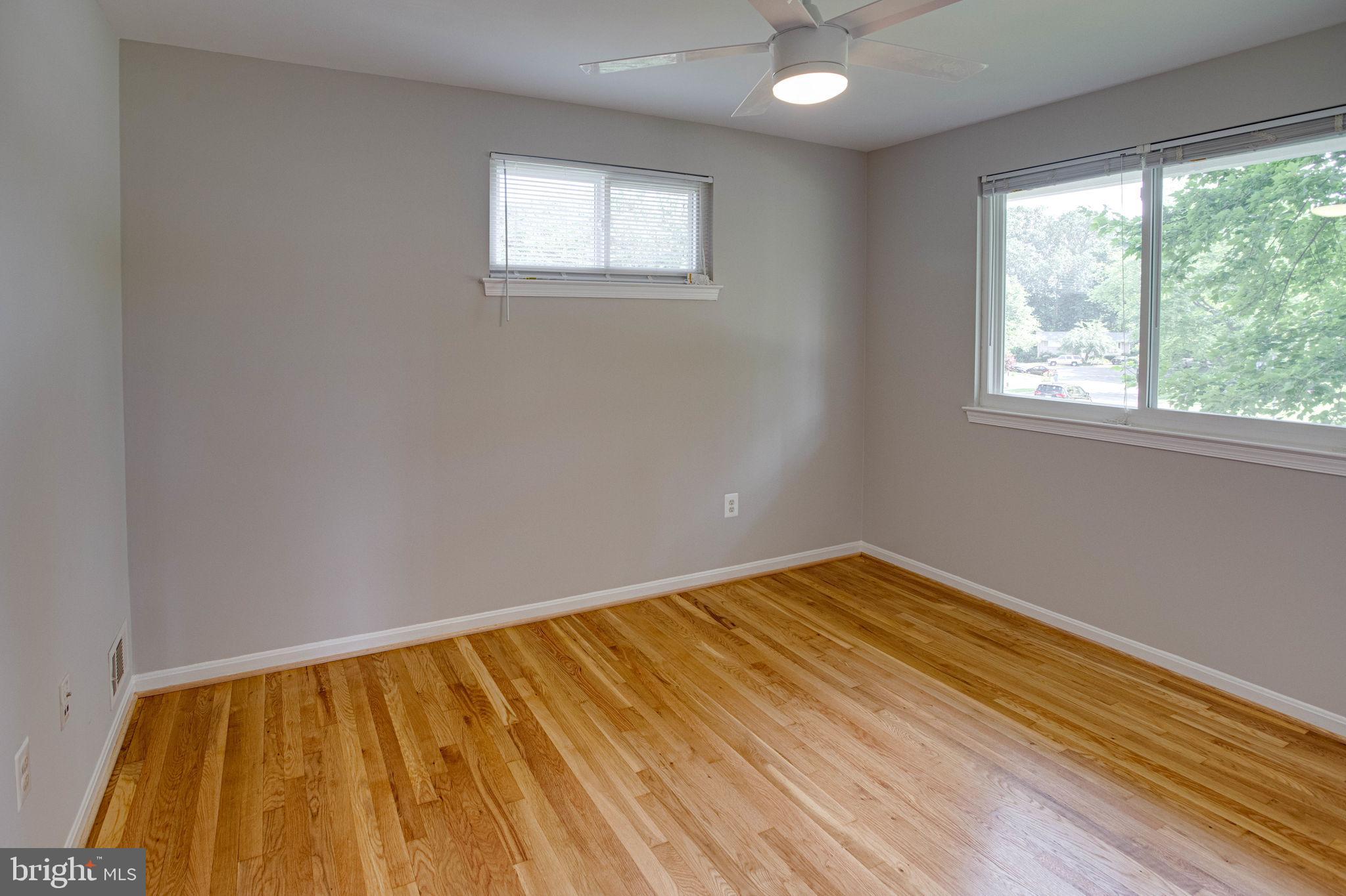 KINGS PARK WEST - Residential Lease