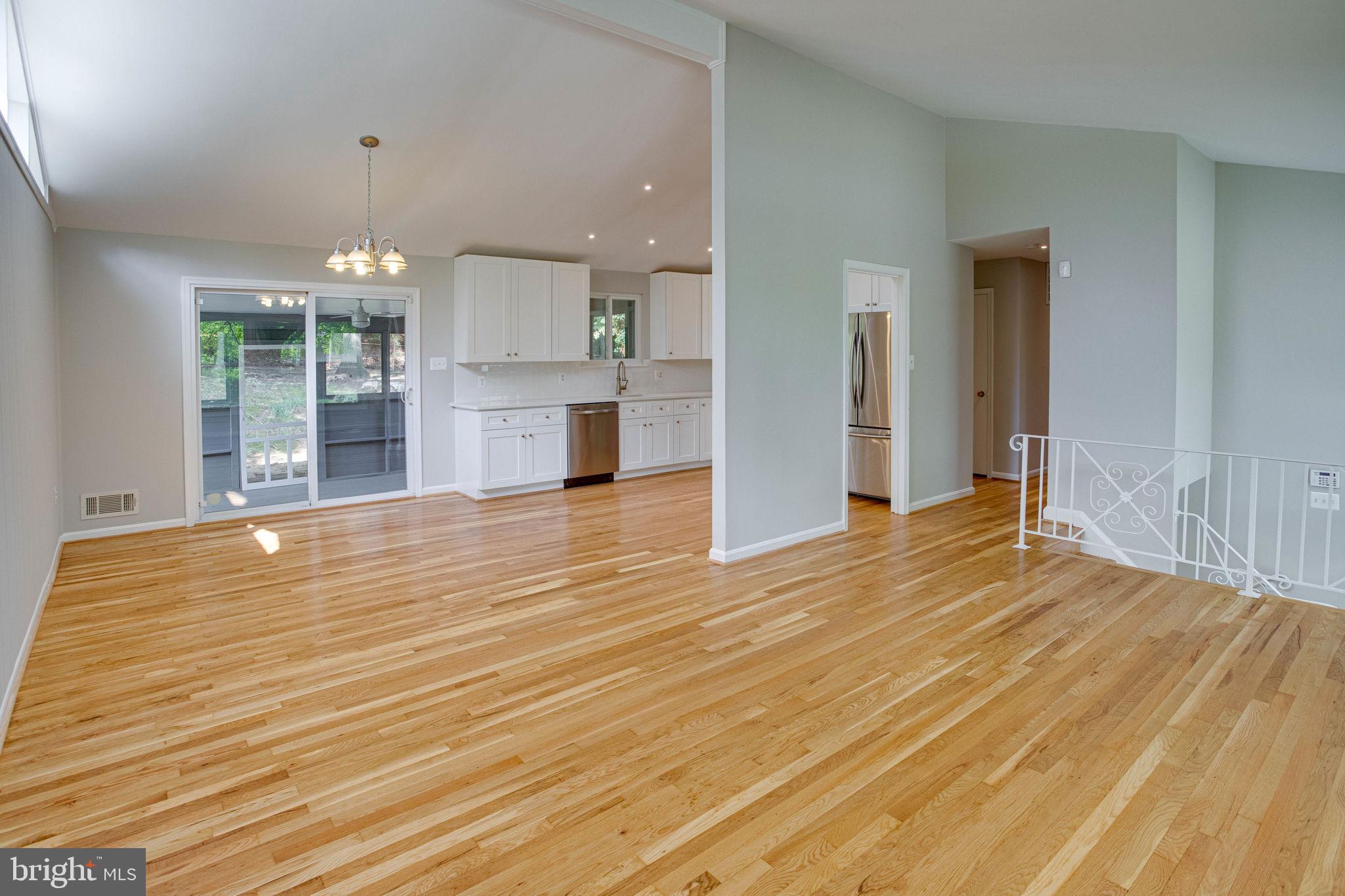 KINGS PARK WEST - Residential Lease