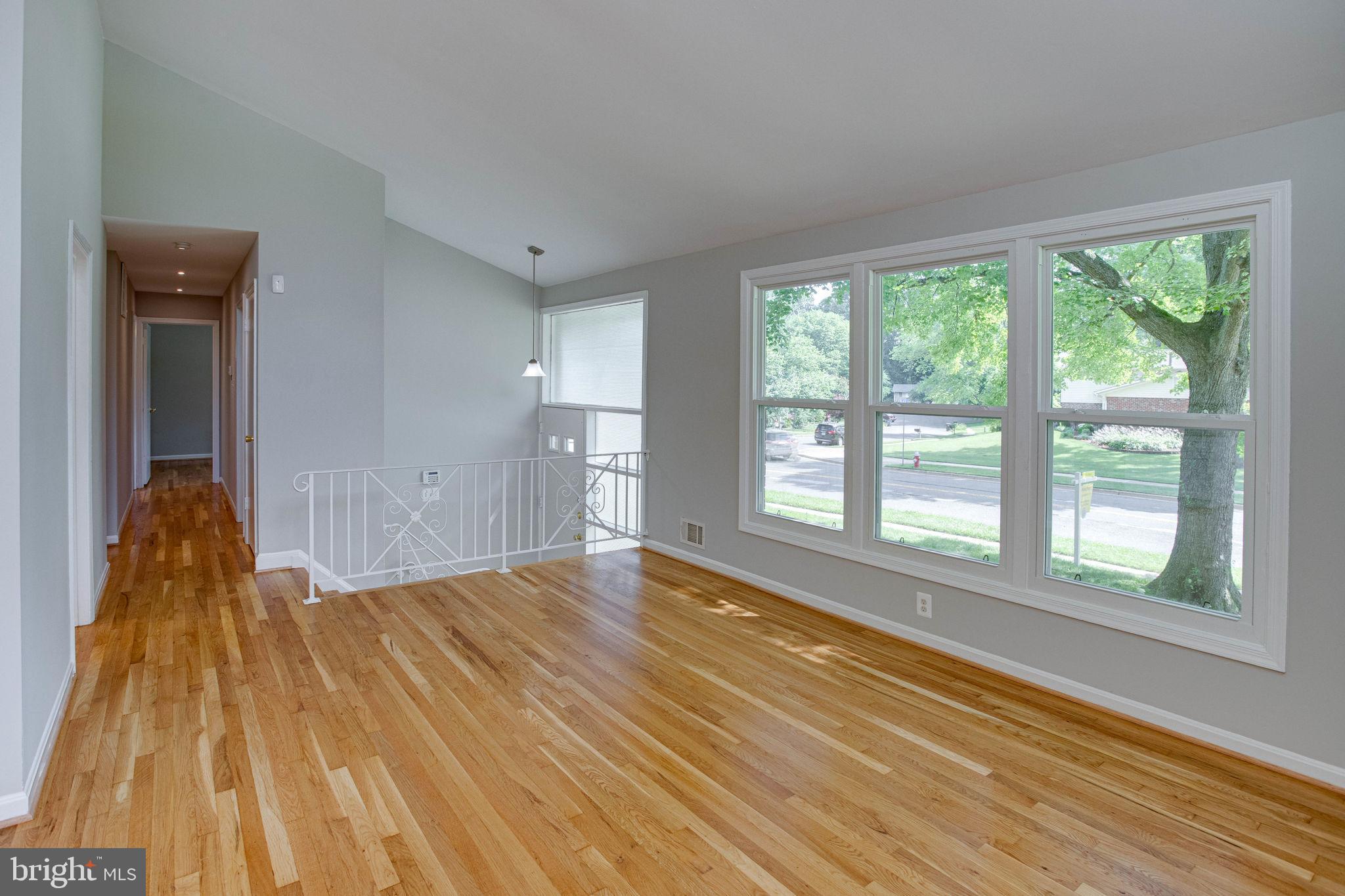 KINGS PARK WEST - Residential Lease