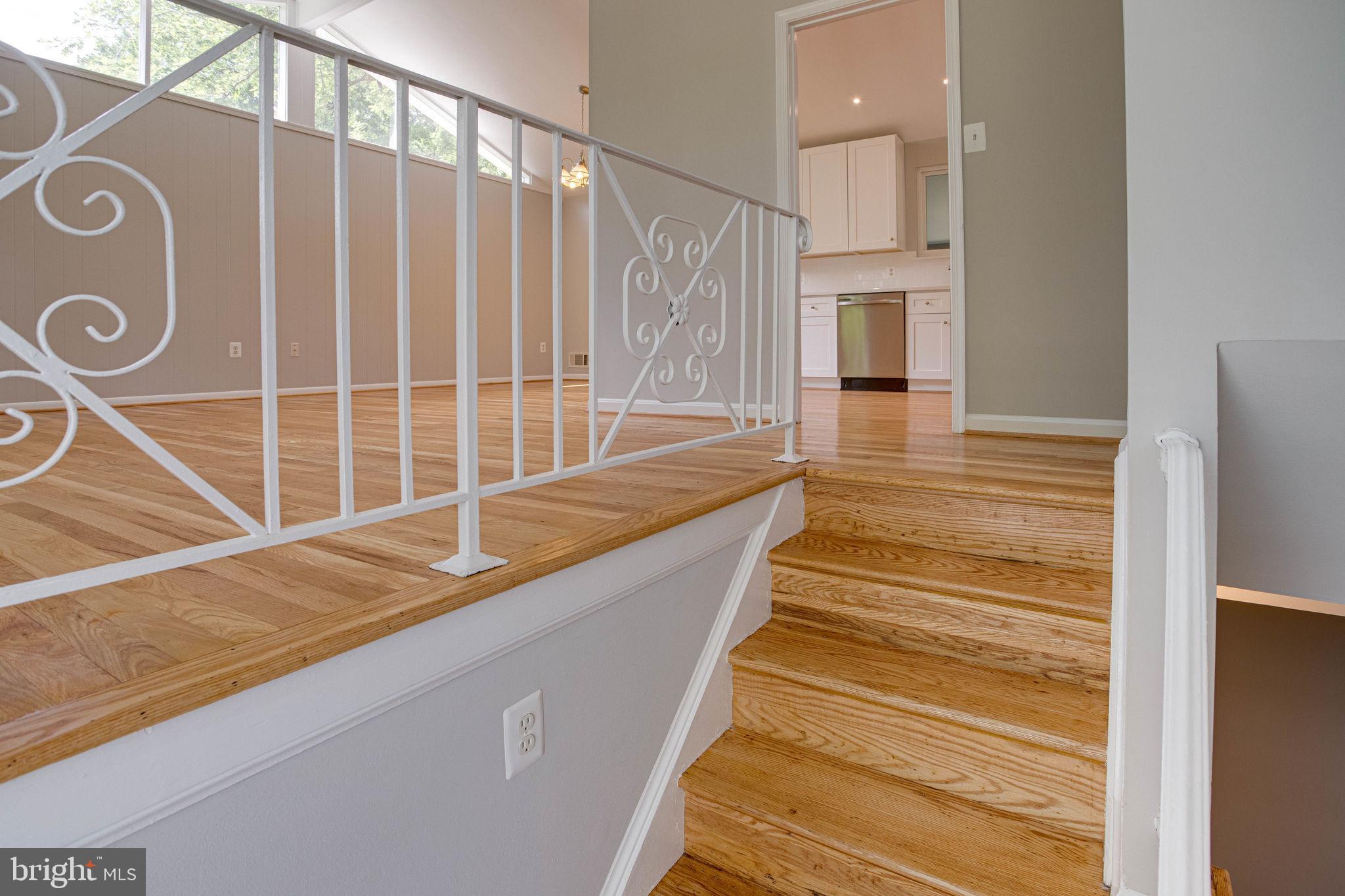 KINGS PARK WEST - Residential Lease