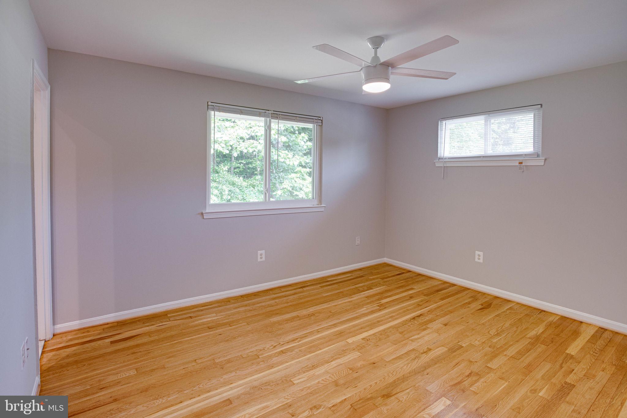 KINGS PARK WEST - Residential Lease