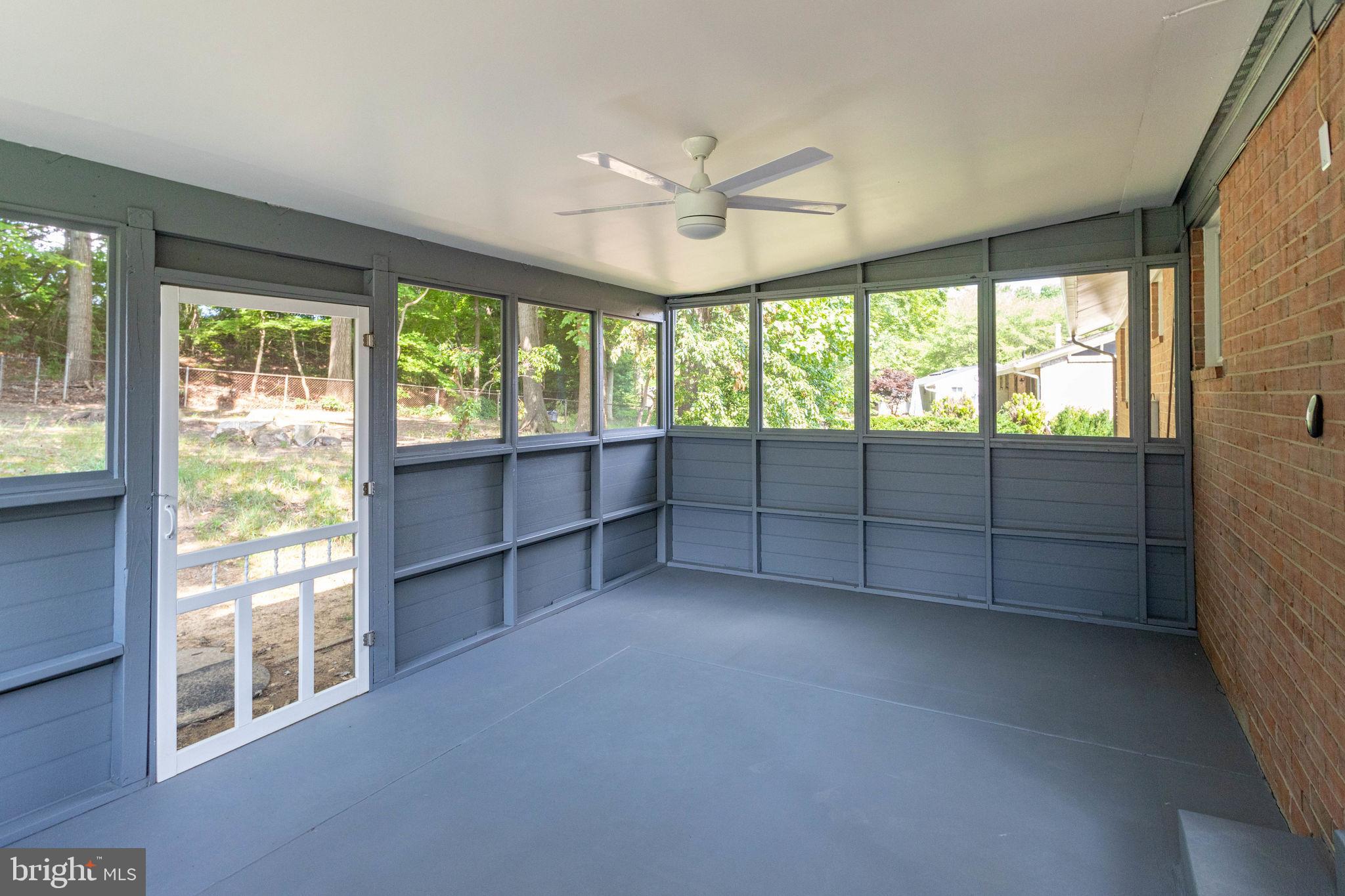 KINGS PARK WEST - Residential Lease