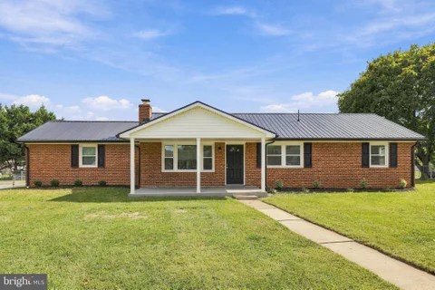 MLS: WVBE2055060