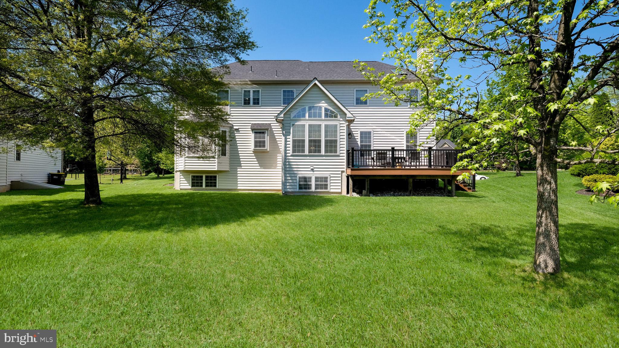 SUNNYBROOK - Residential