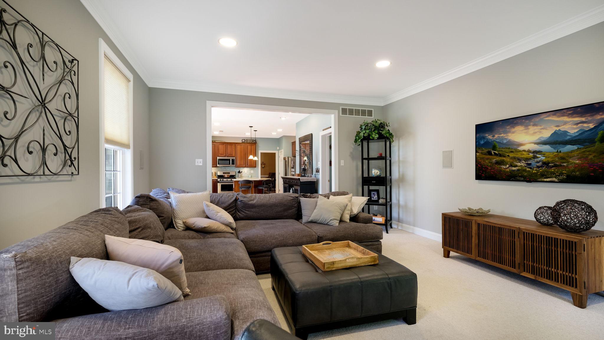 SUNNYBROOK - Residential