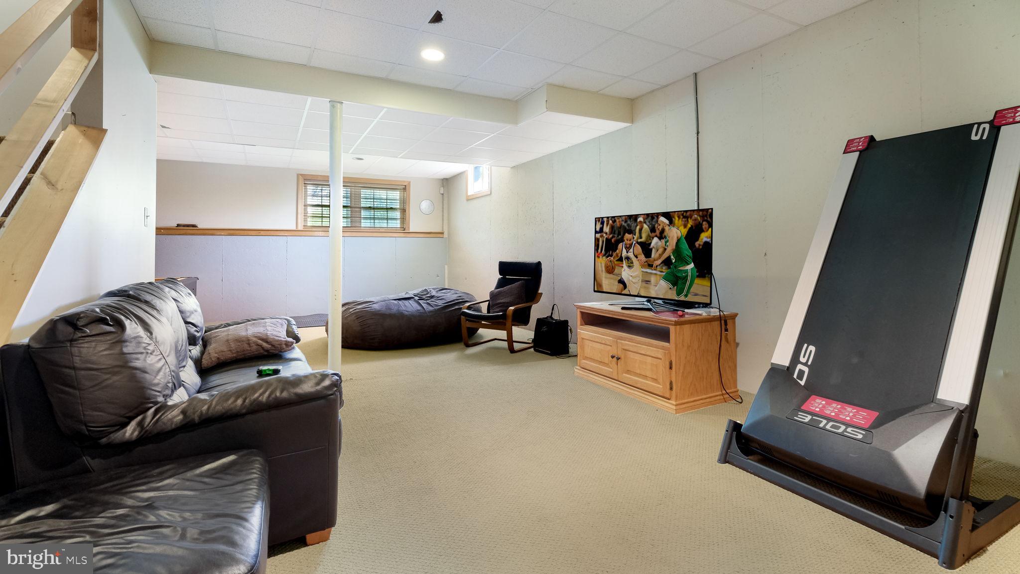 SUNNYBROOK - Residential
