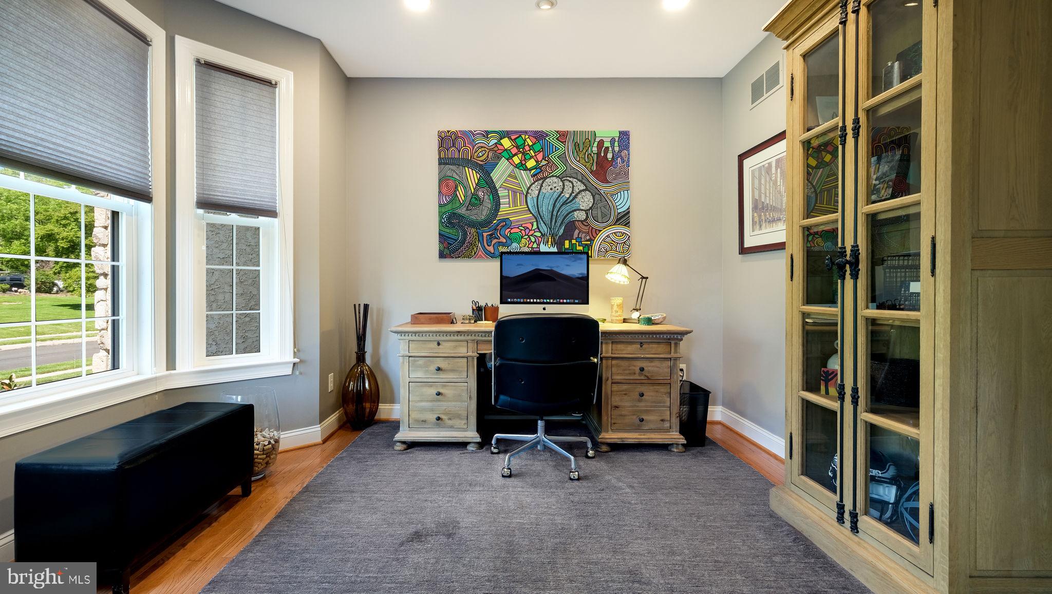 SUNNYBROOK - Residential