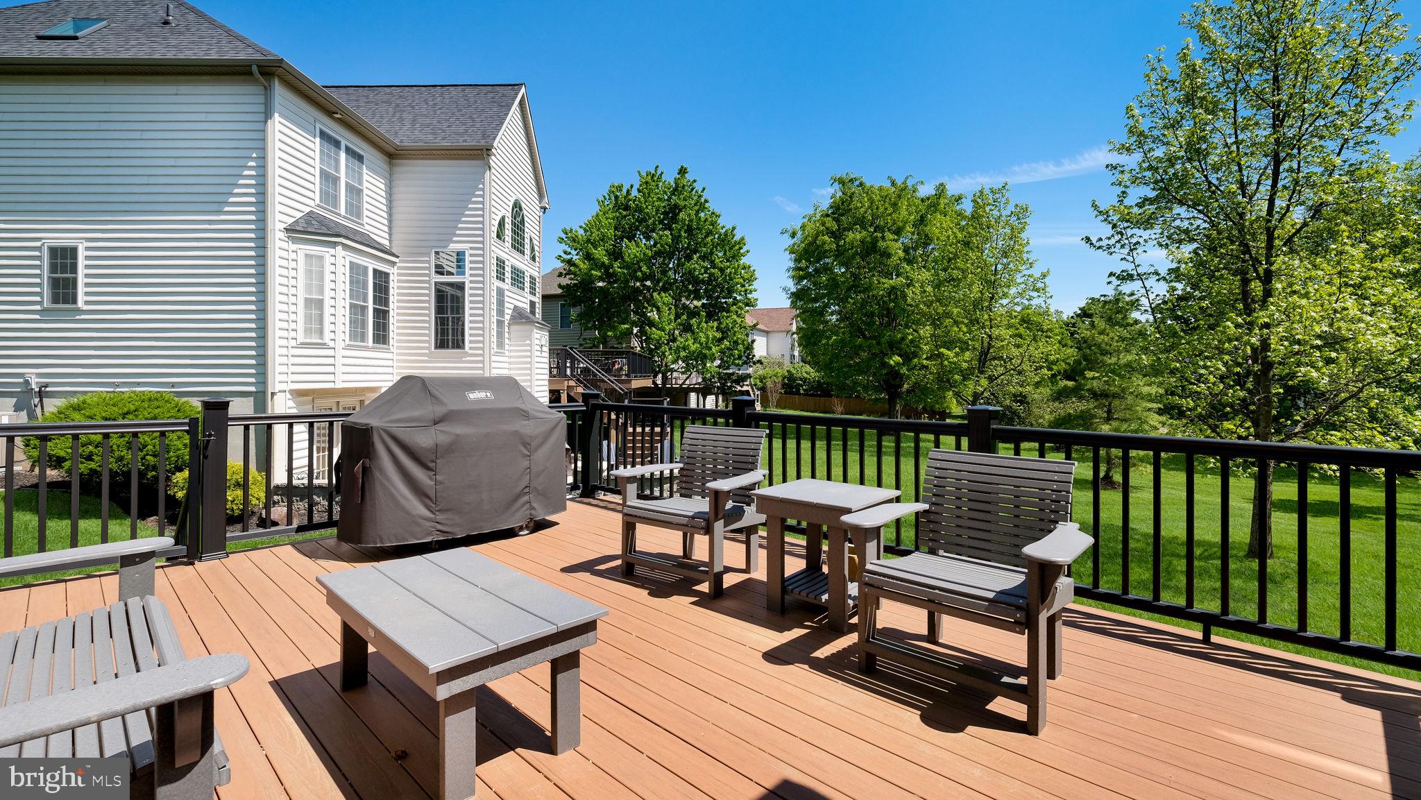 SUNNYBROOK - Residential
