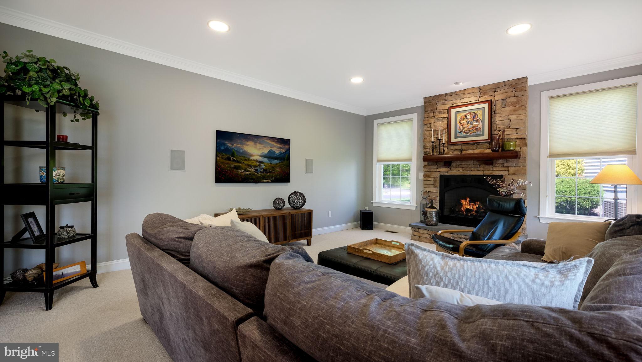 SUNNYBROOK - Residential