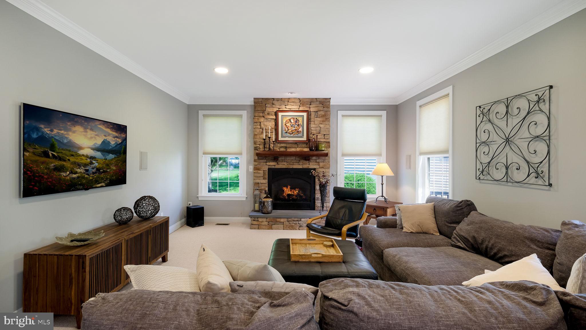 SUNNYBROOK - Residential