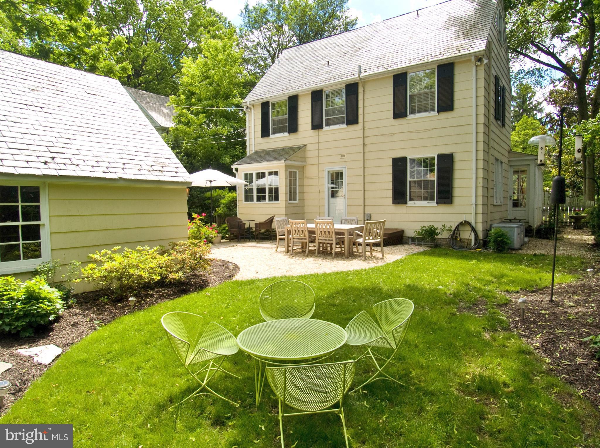 GREATER HOMELAND HISTORIC DISTRICT - Residential