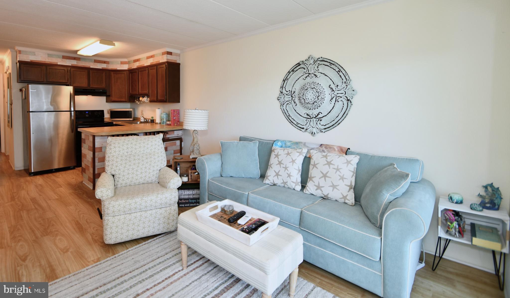 6 87TH STREET 305