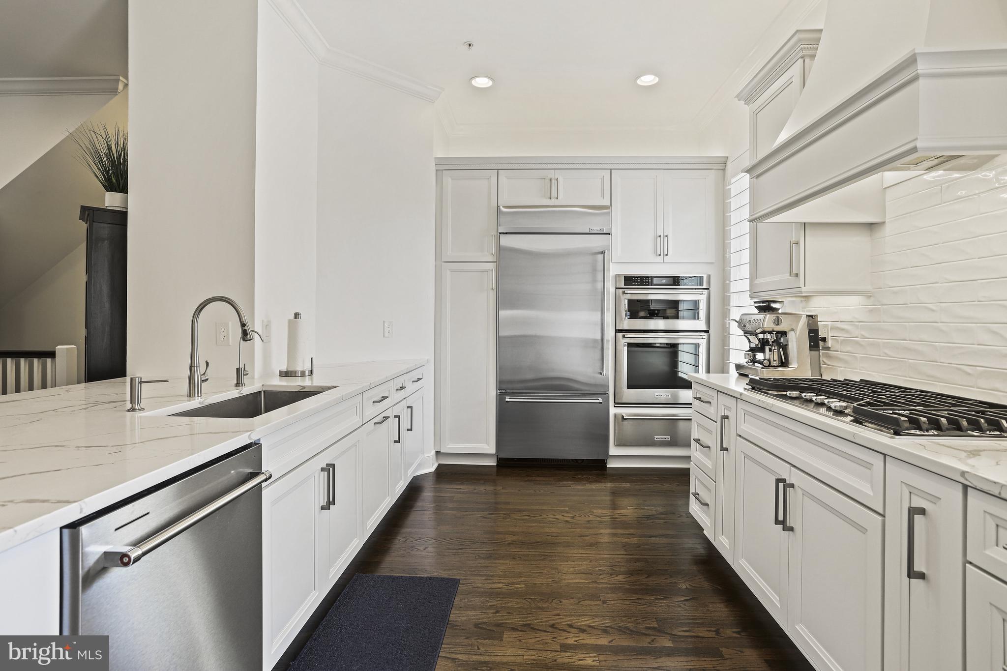 POTOMAC YARD - Residential