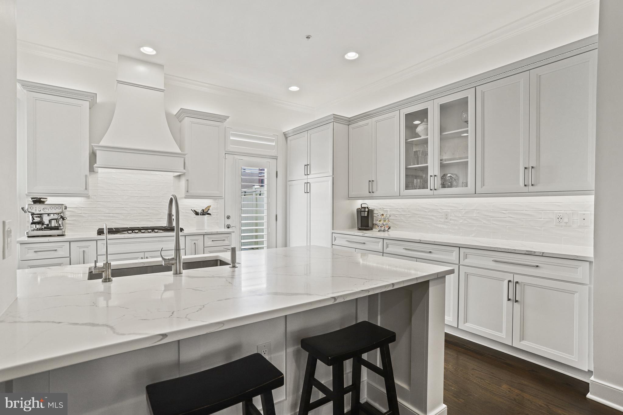 POTOMAC YARD - Residential