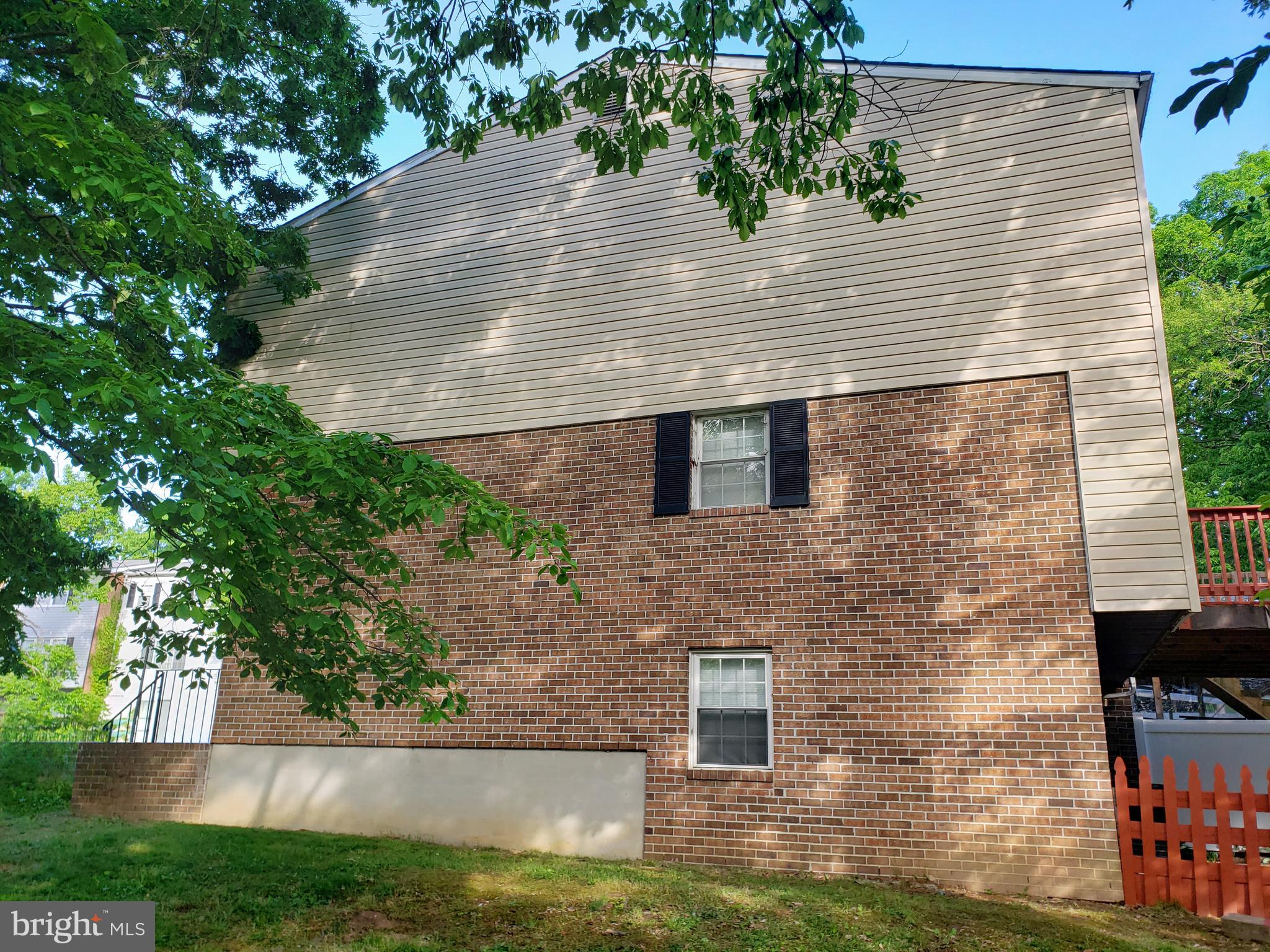 FORESTVIEW - Residential