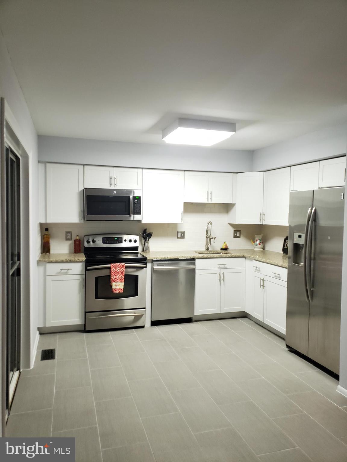 ASHFORD PLAT 1 - Residential Lease