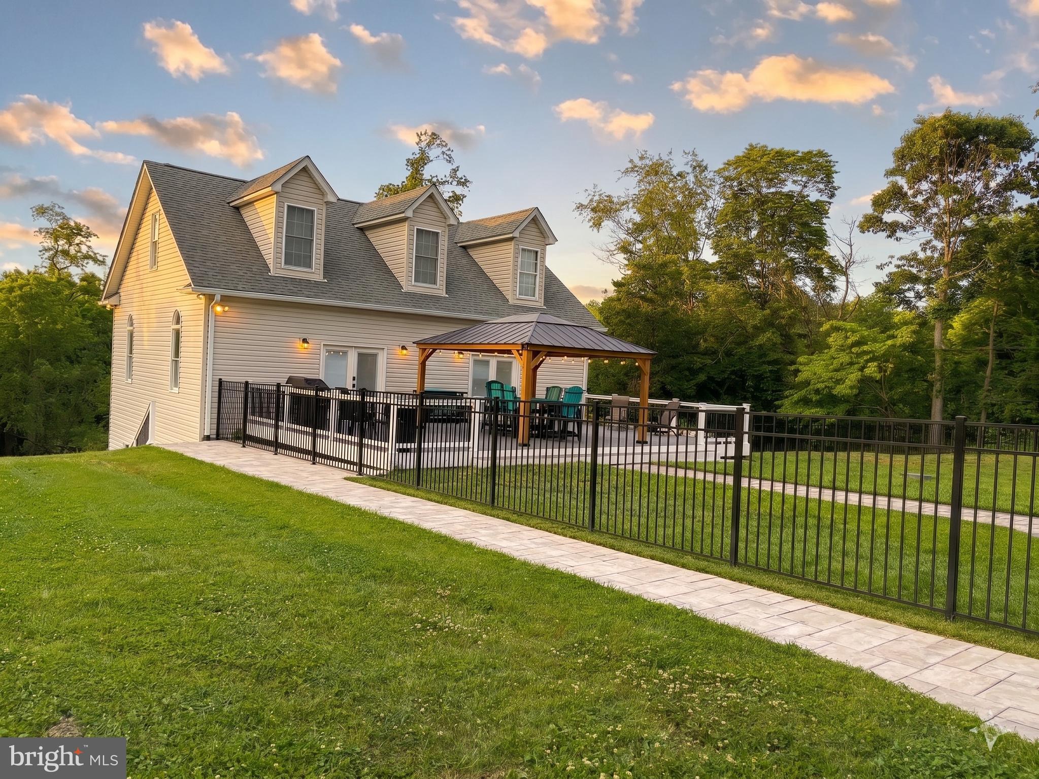 HADDON HURST - Residential