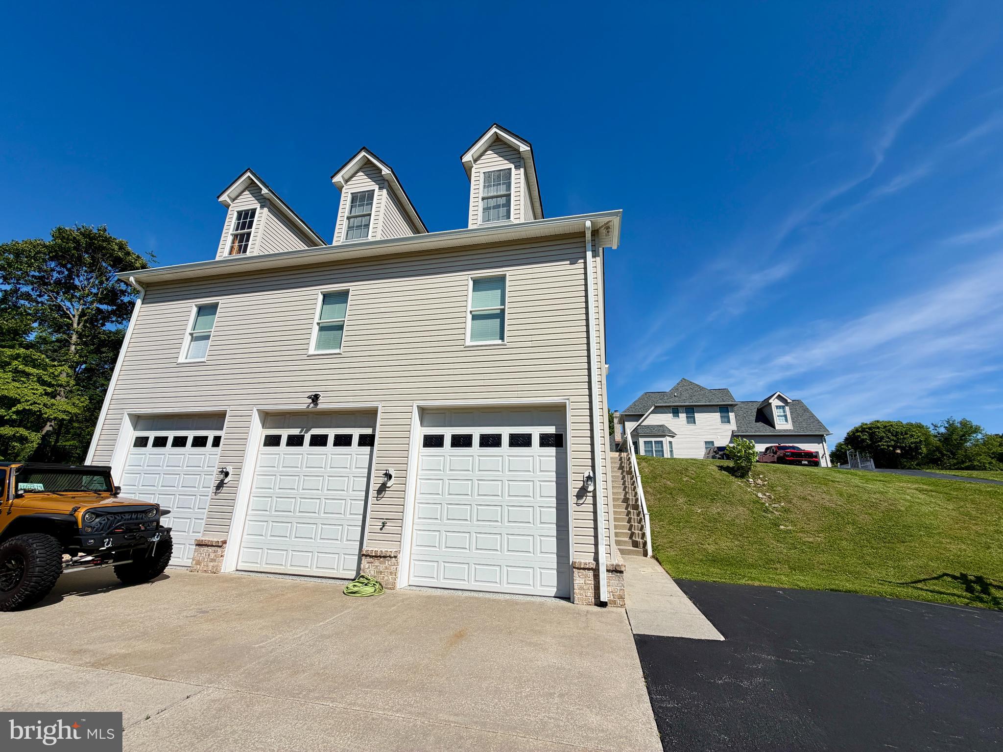 HADDON HURST - Residential
