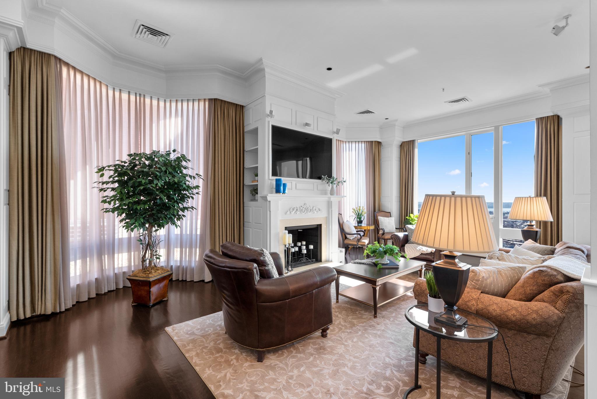 INNER HARBOR - Residential