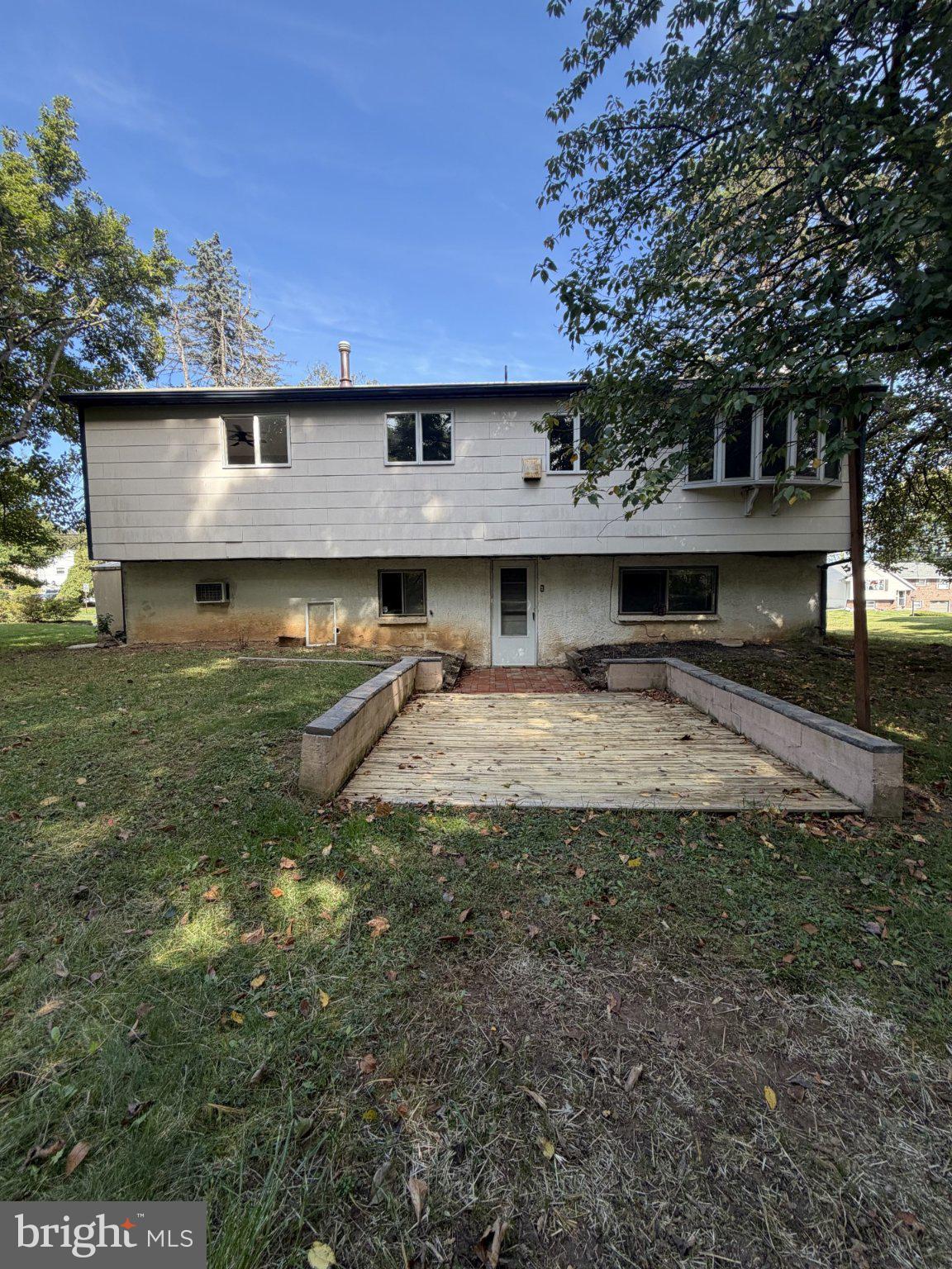 1918 CARRIAGE WAY