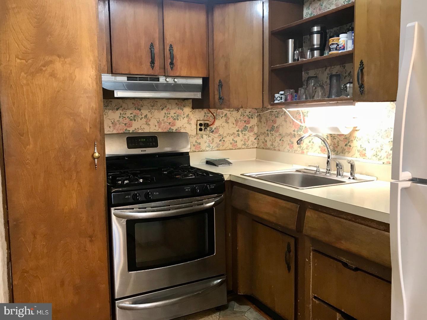 WEDGEWOOD - Residential