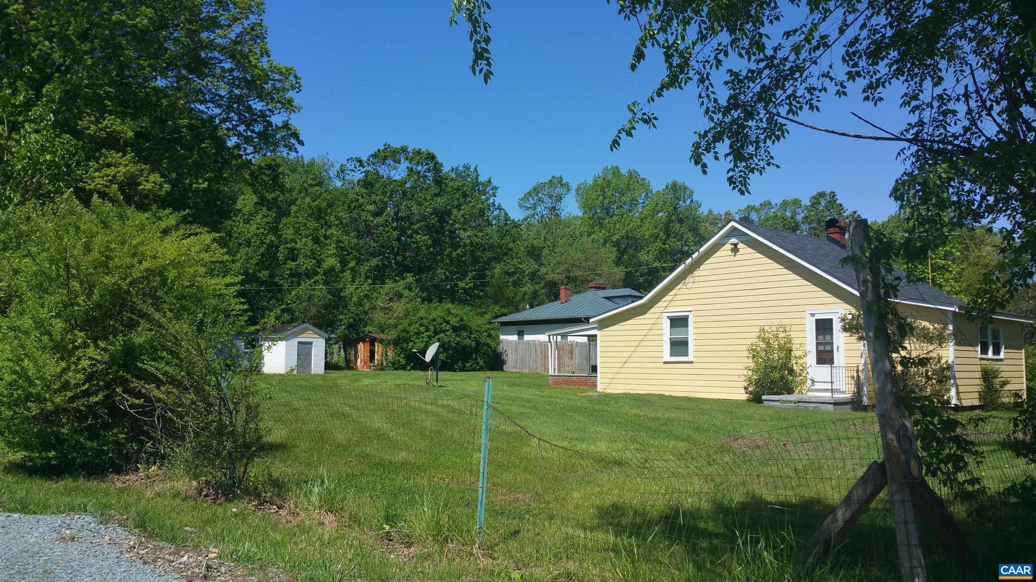 UNKNOWN - Residential Lease