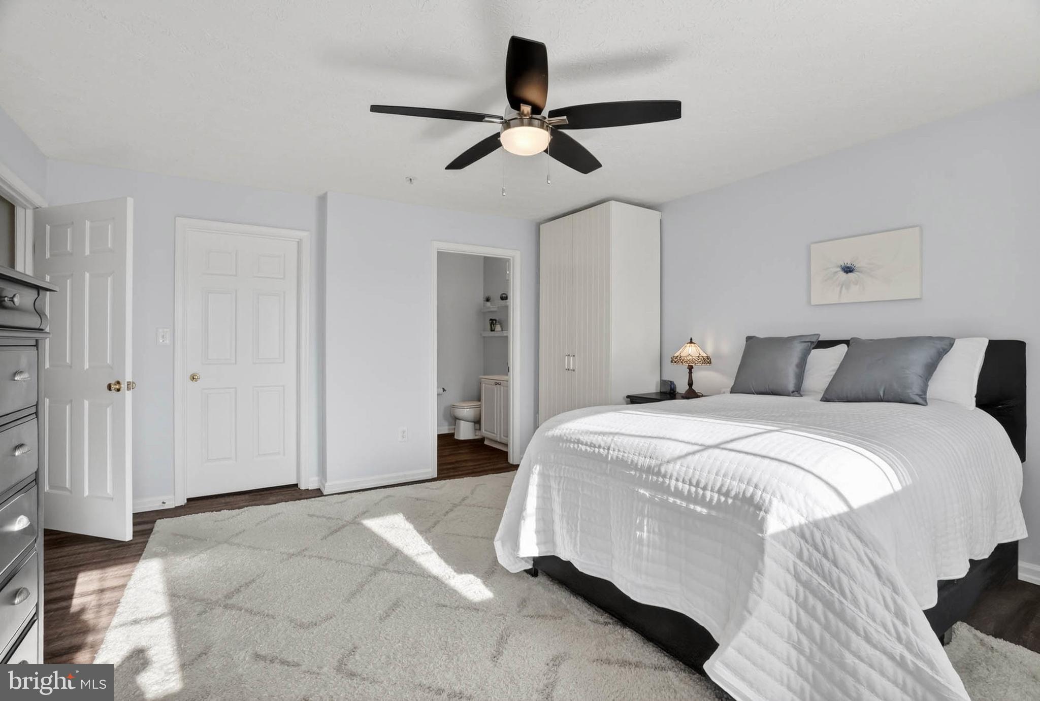 PINEY ORCHARD - Residential