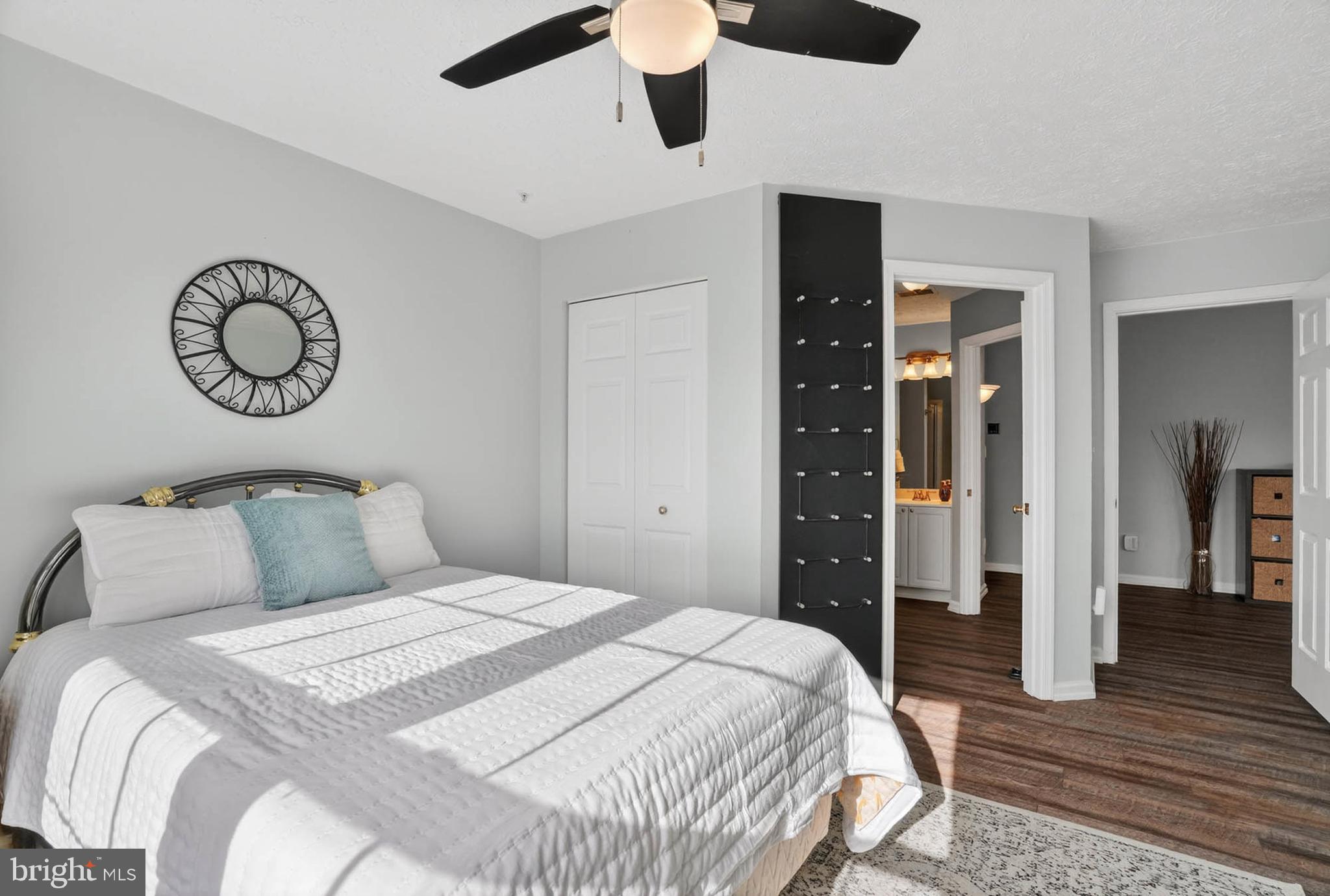 PINEY ORCHARD - Residential