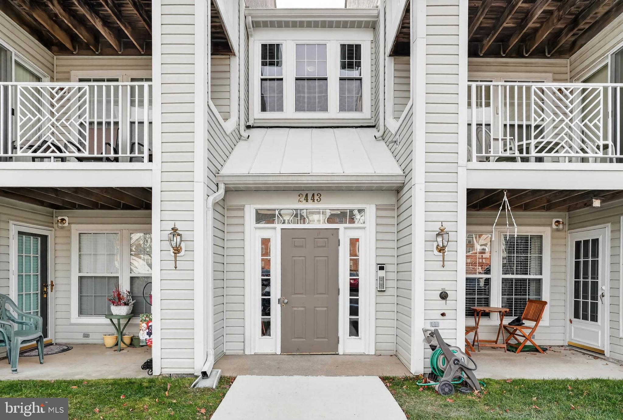 PINEY ORCHARD - Residential