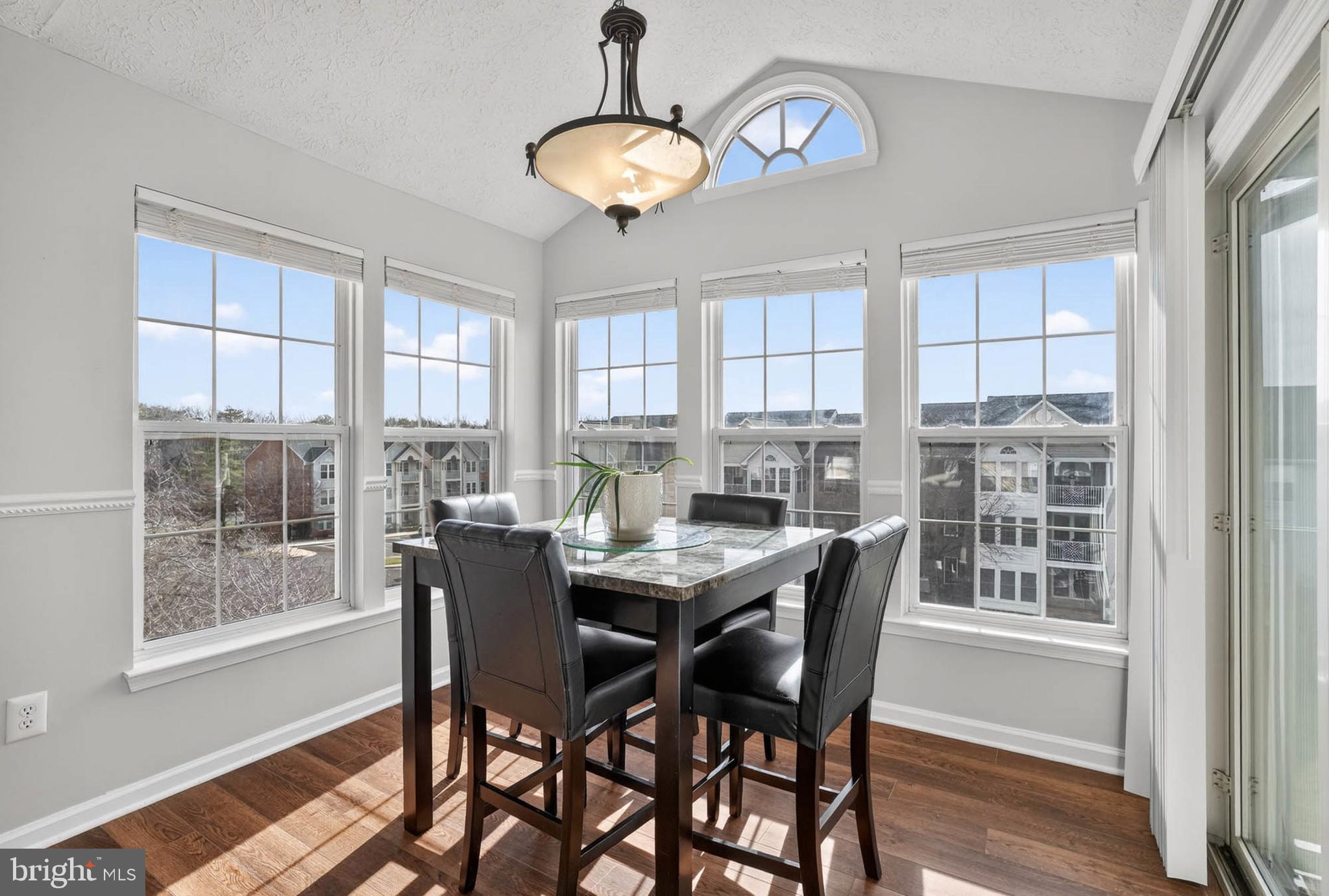 PINEY ORCHARD - Residential