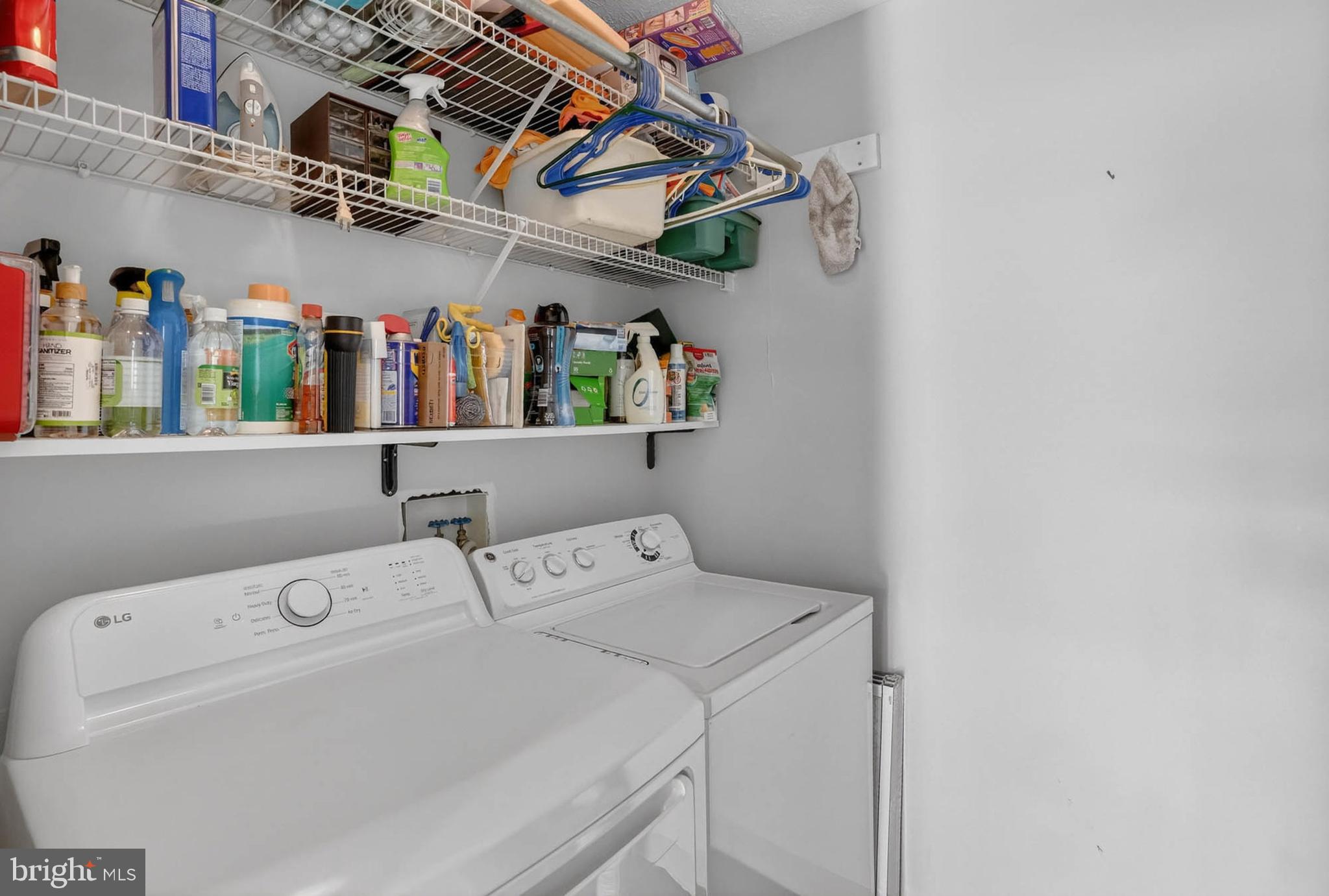 PINEY ORCHARD - Residential