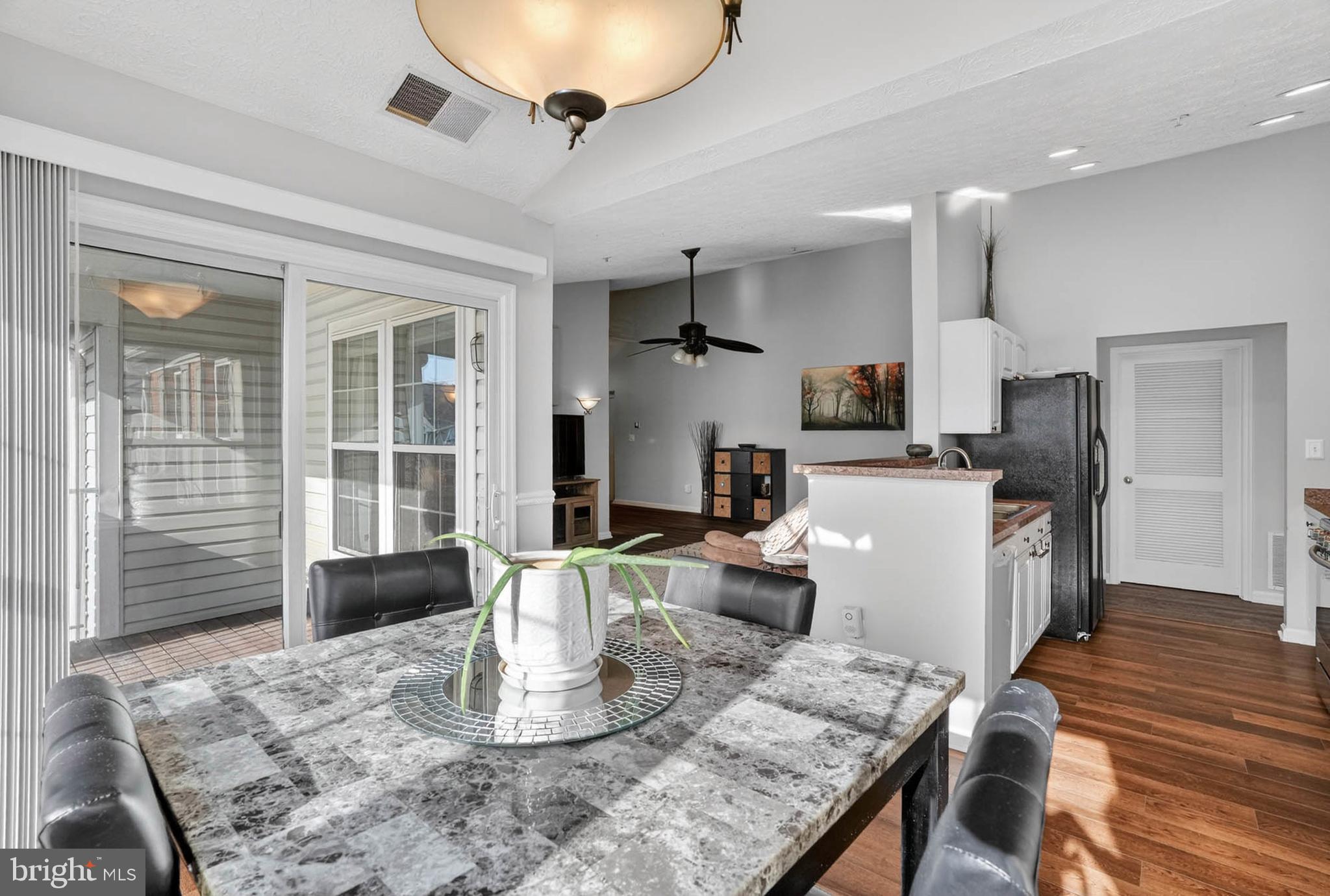 PINEY ORCHARD - Residential