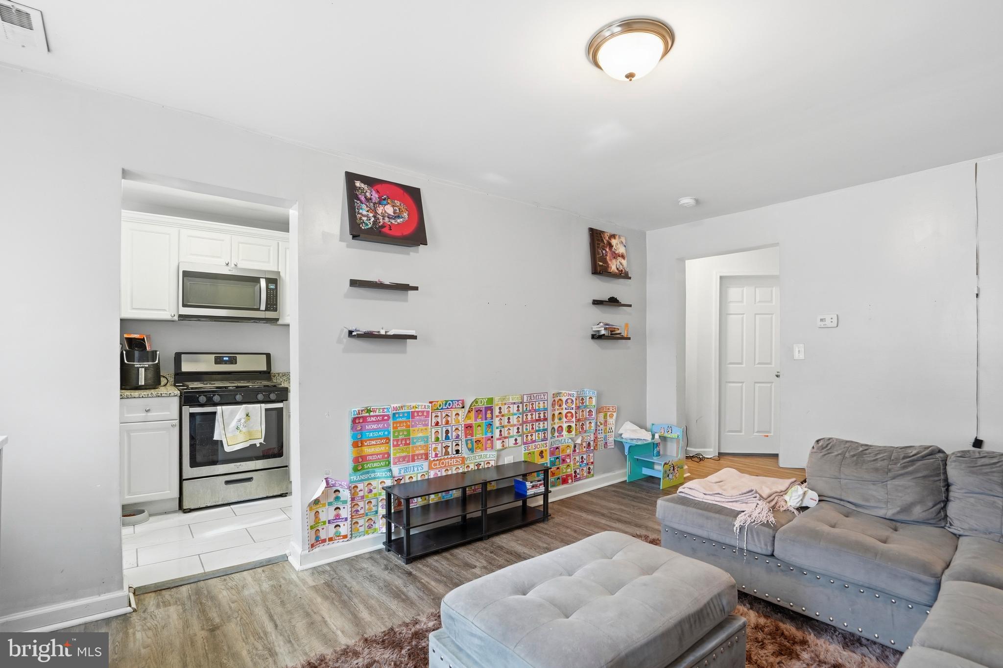 CAMERON VILLAGE - Residential