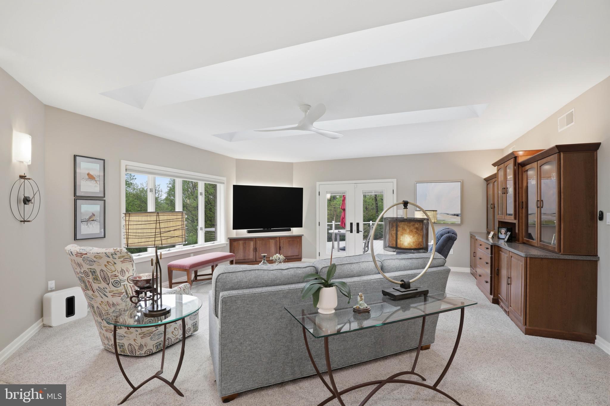 1403 DOUGLAS FIR DRIVE