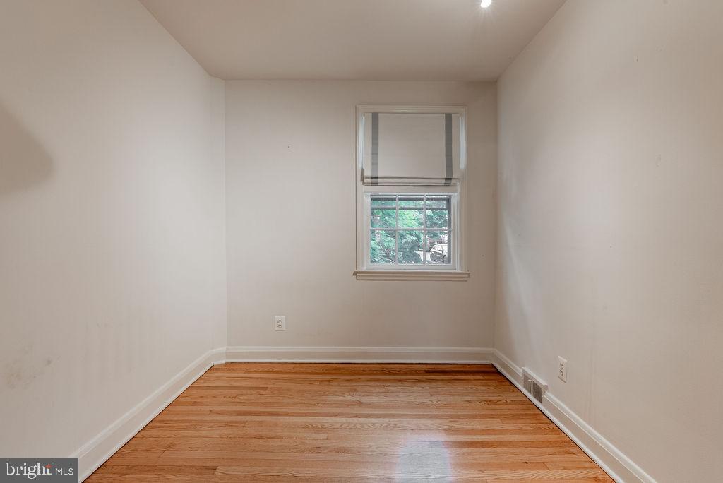 RODGERS FORGE - Residential Lease