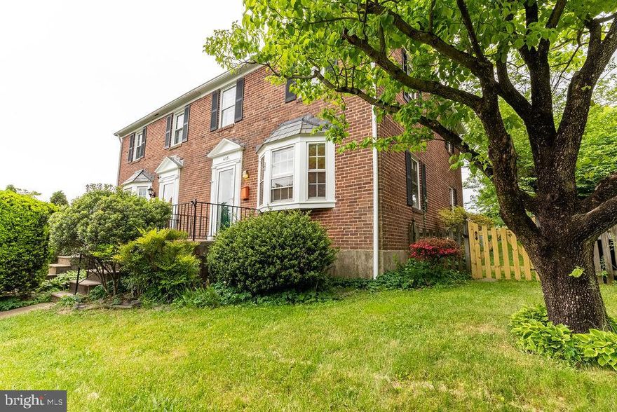 Light-filled 3 bedroom, 2 full bathroom semi-detached townhouse in Rodgers Forge! Traditional floor plan on the main level with Living Room, Dining Room, and up-to-date Kitchen. 3 Bedrooms and full Bathroom on the upper level.  Lower level has Family Room, full Bathroom and an unfinished side with washer/dryer, work bench, and plenty of storage.  Fenced in yard with spacious patio! Plenty of street parking with additional parking available in the back at St. Pius Church.  Zoned for Rodgers Forge ES, Dumbarton MS, and Towson HS!