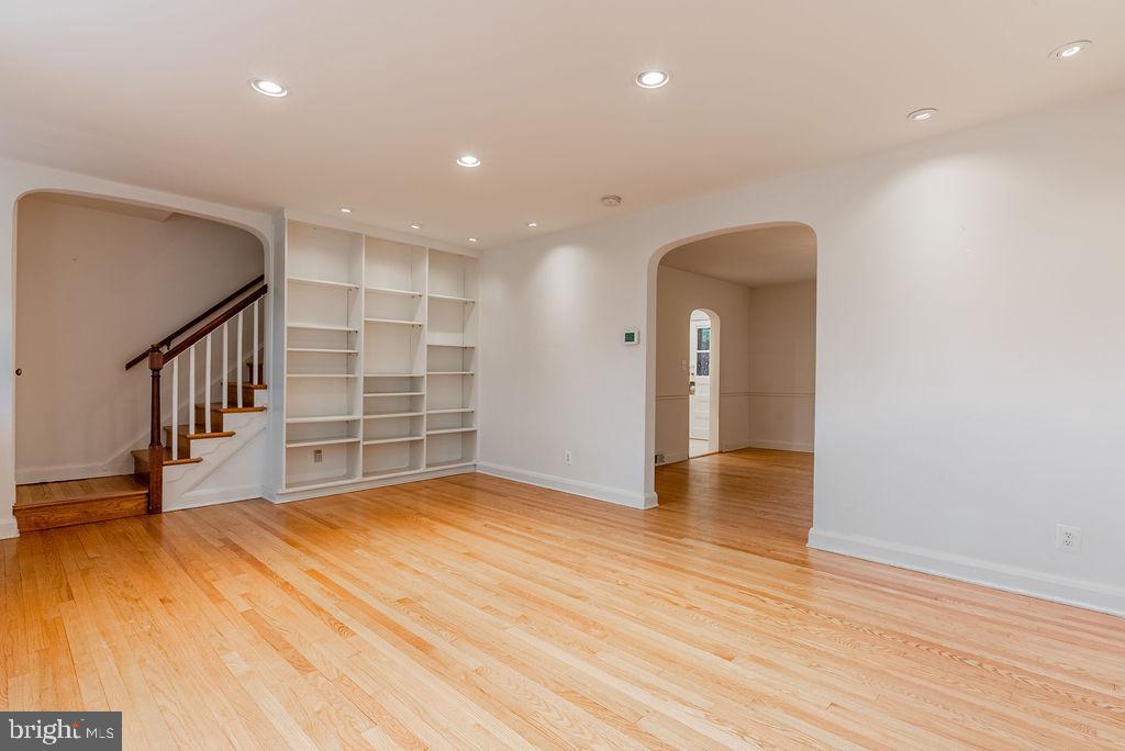 RODGERS FORGE - Residential Lease