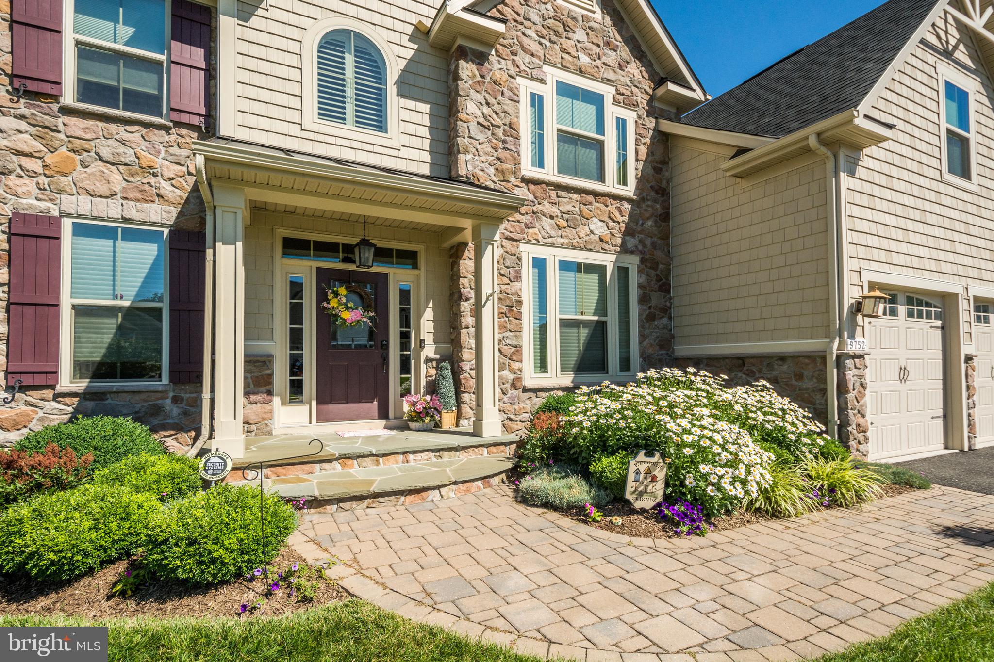 9752 POWDER HALL ROAD