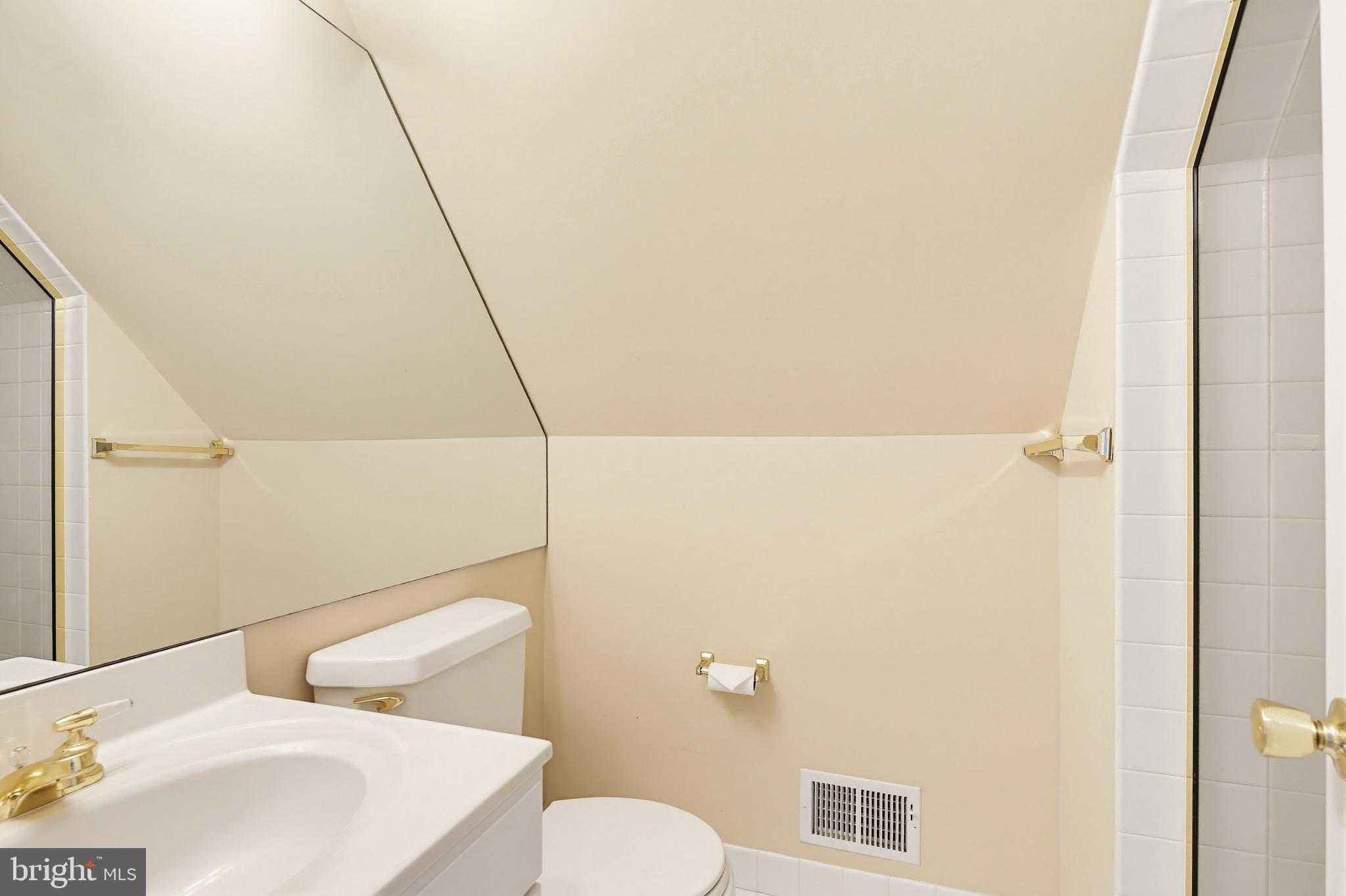 HIGHLAND - Residential