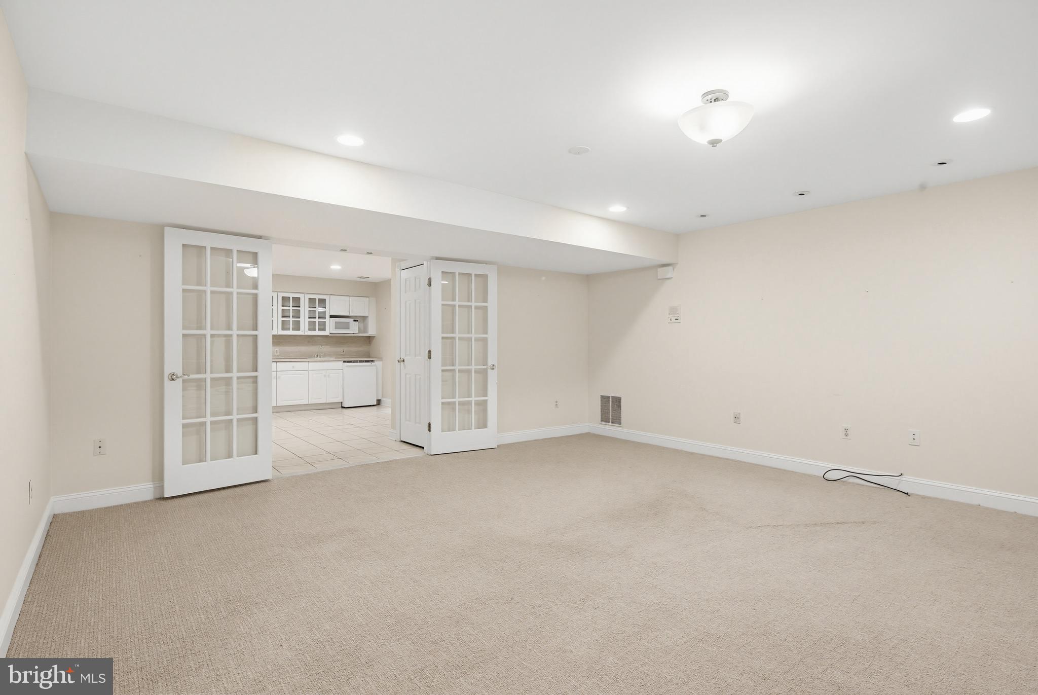 HIGHLAND - Residential