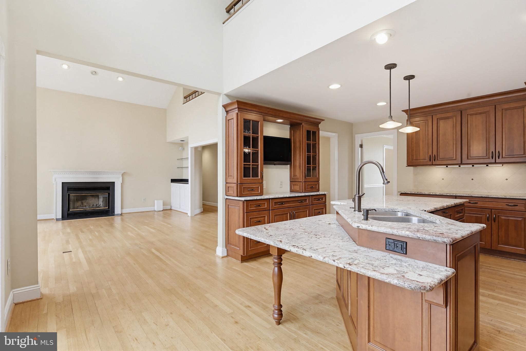 HIGHLAND - Residential