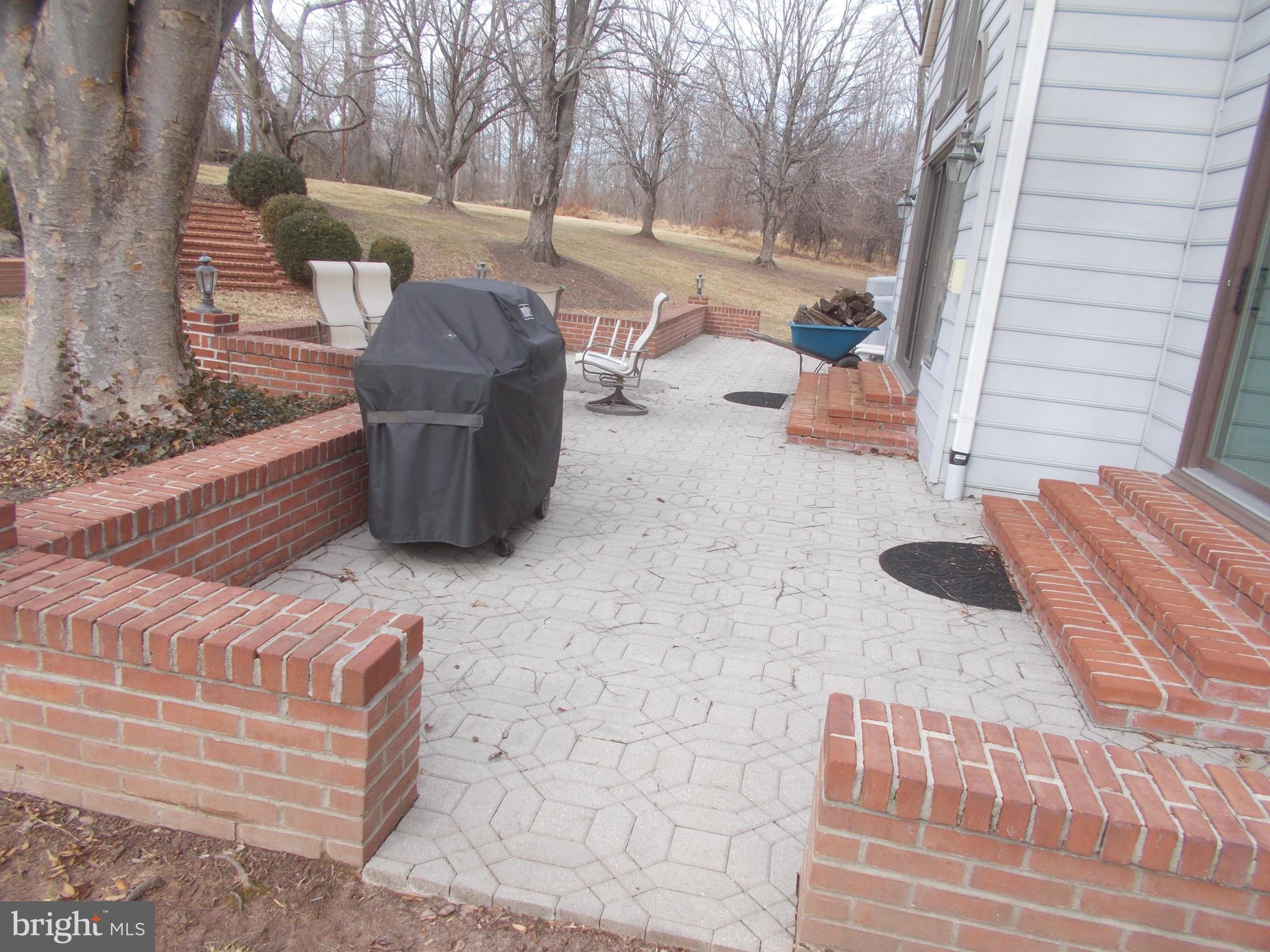 12762 LIME KILN ROAD N