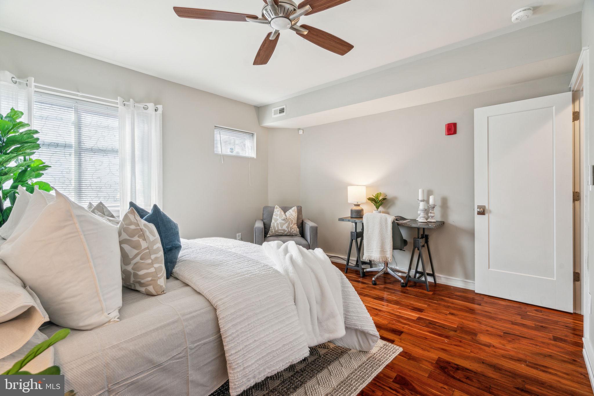 LUDLOW - Residential