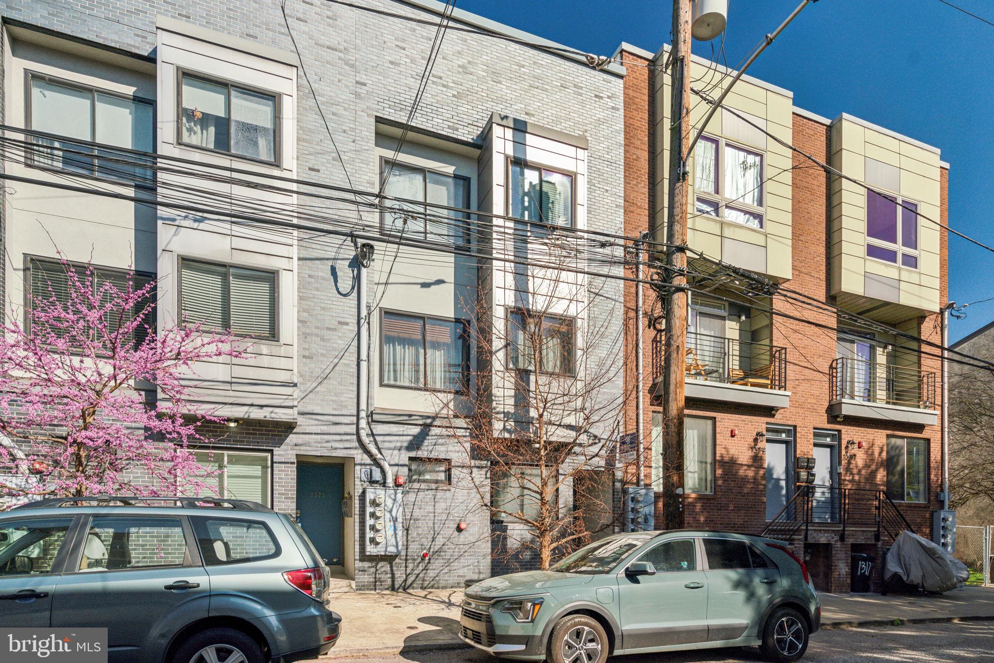 LUDLOW - Residential