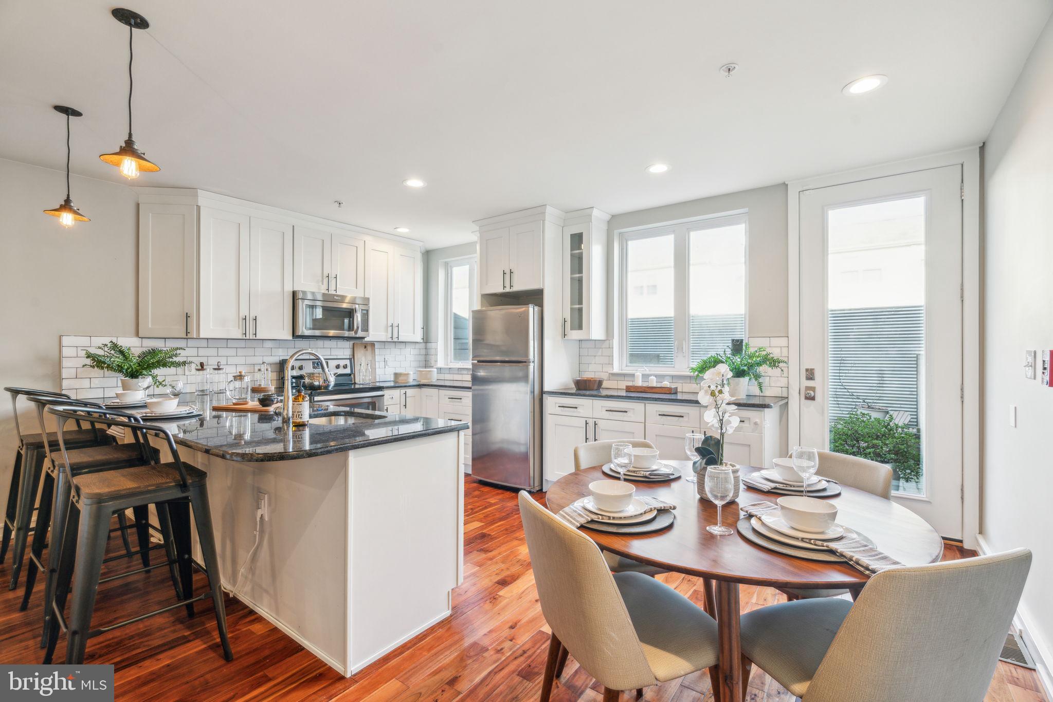 LUDLOW - Residential