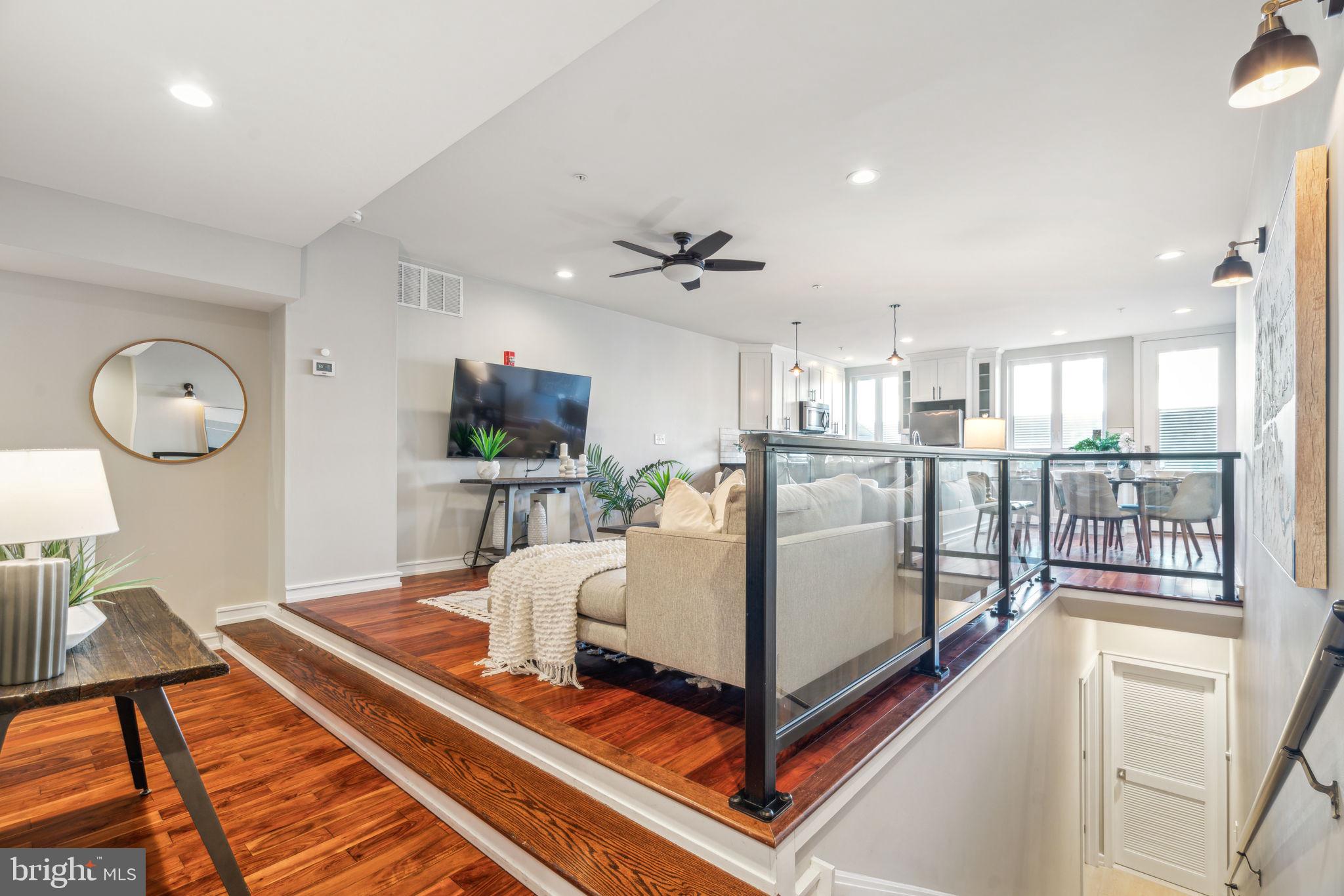 LUDLOW - Residential