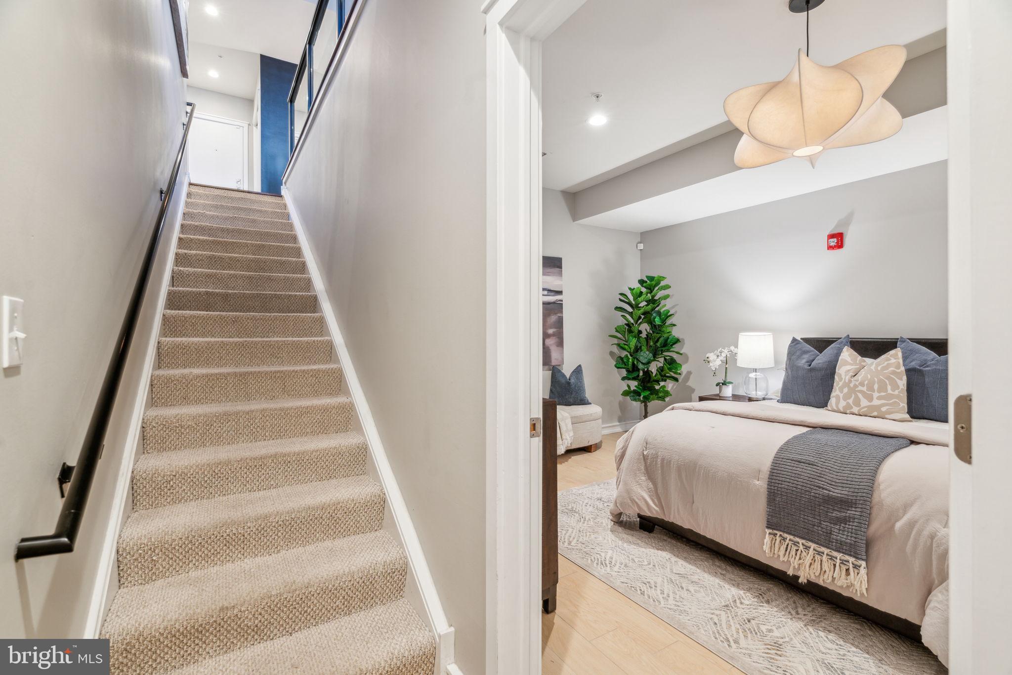 LUDLOW - Residential