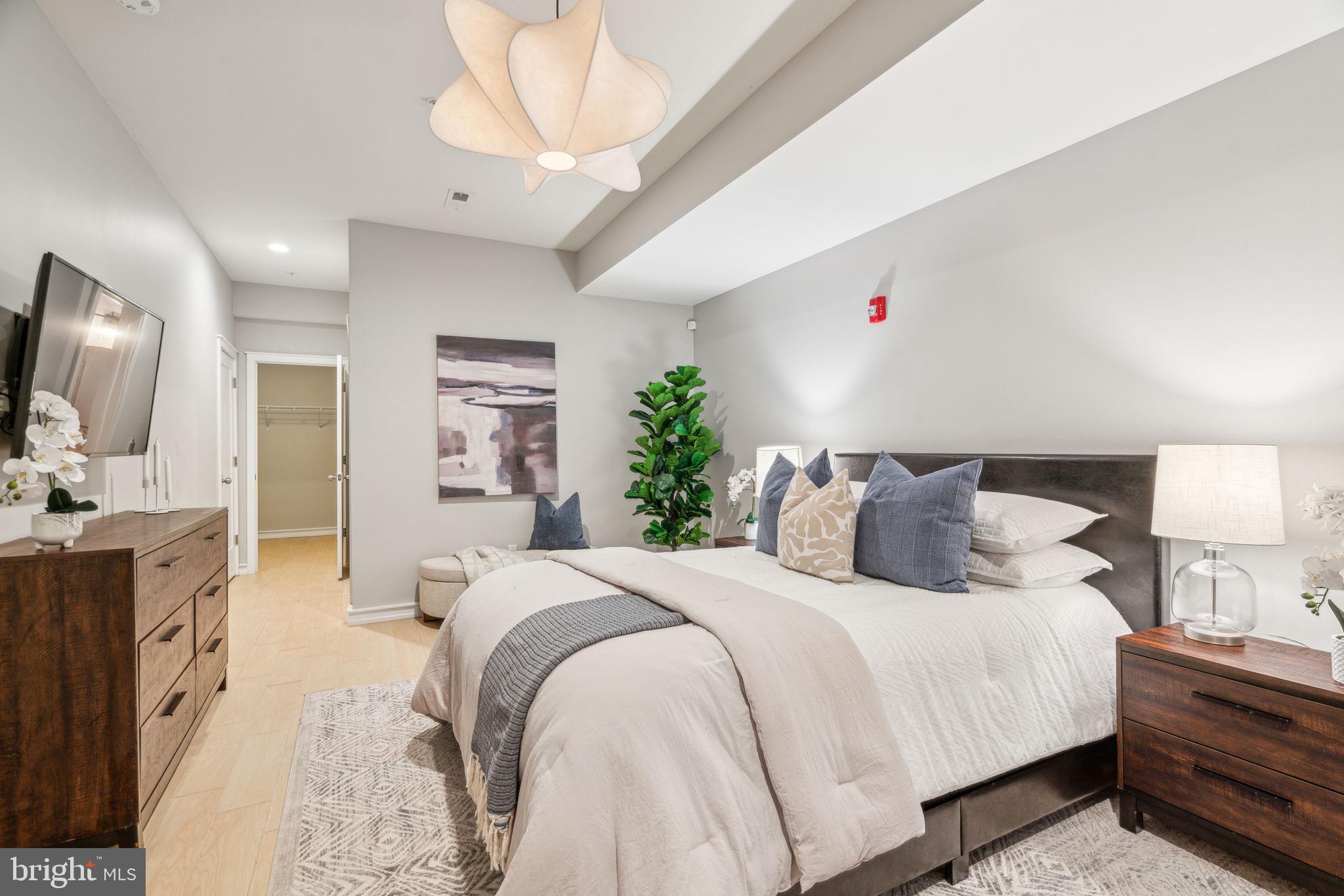 LUDLOW - Residential