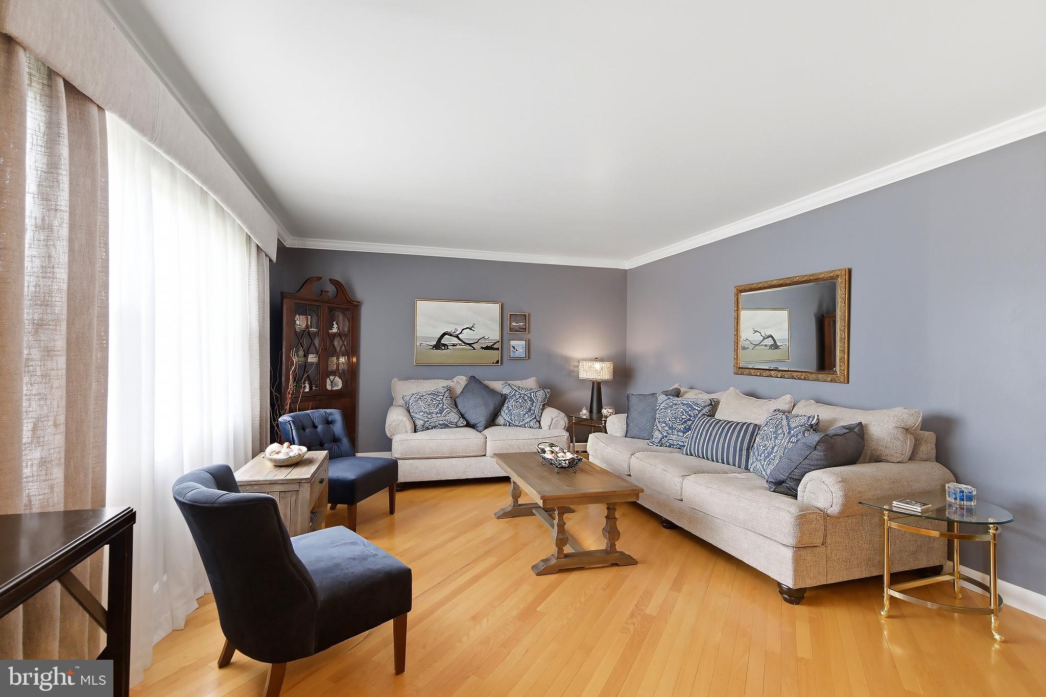 16 REDWOOD DRIVE